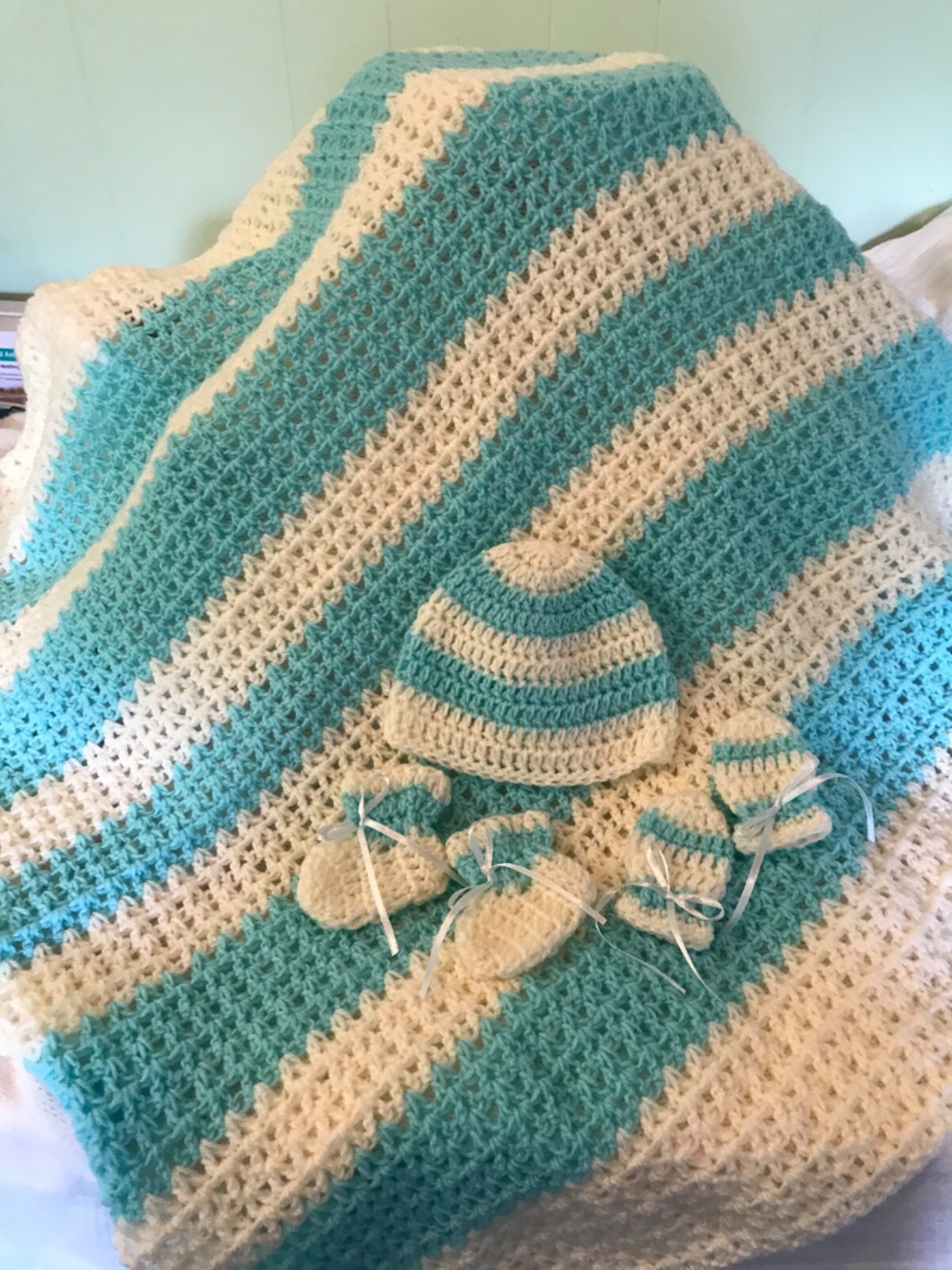 Crochet Baby Sets - Cream/Green