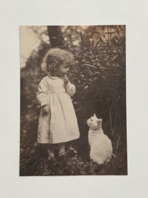 14cm x 10cm Paper - Vintage Girl and Cat