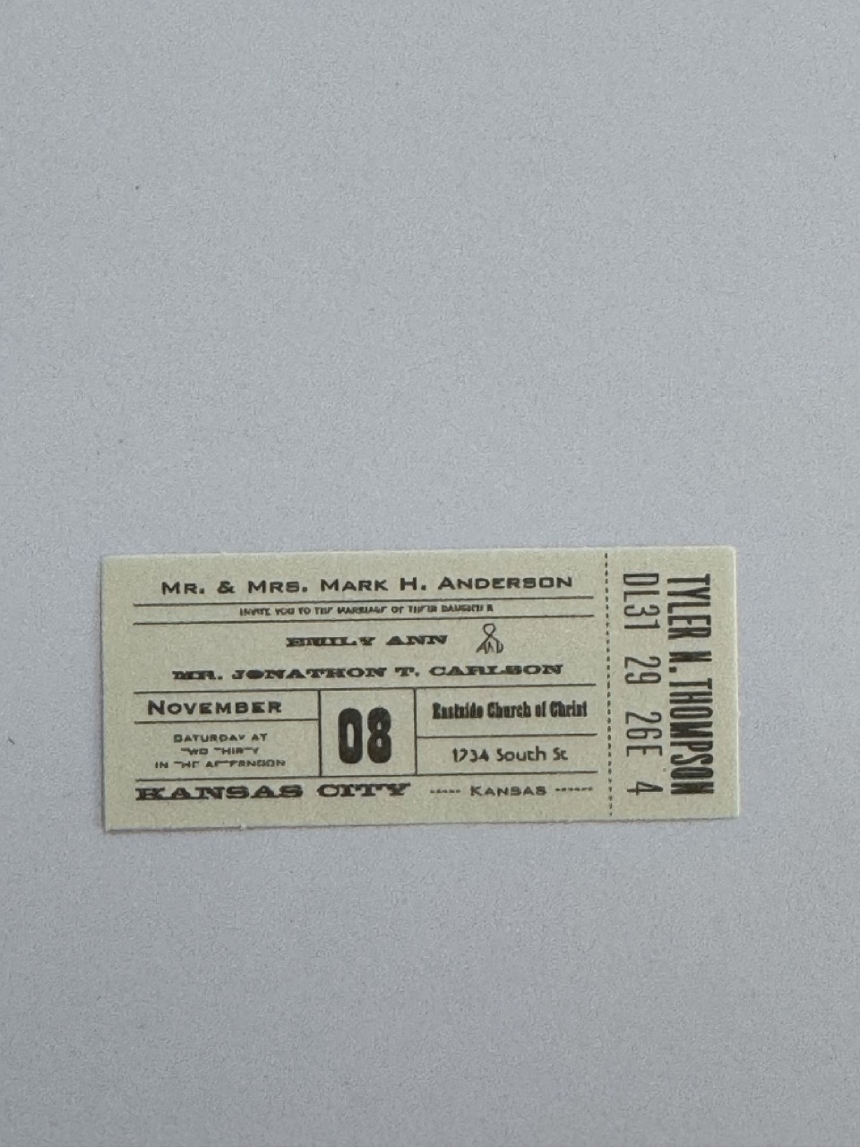 7cm x 3cm - Ticket - 08
