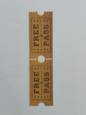 13.5cm x 4cm - Ticket Free Pass