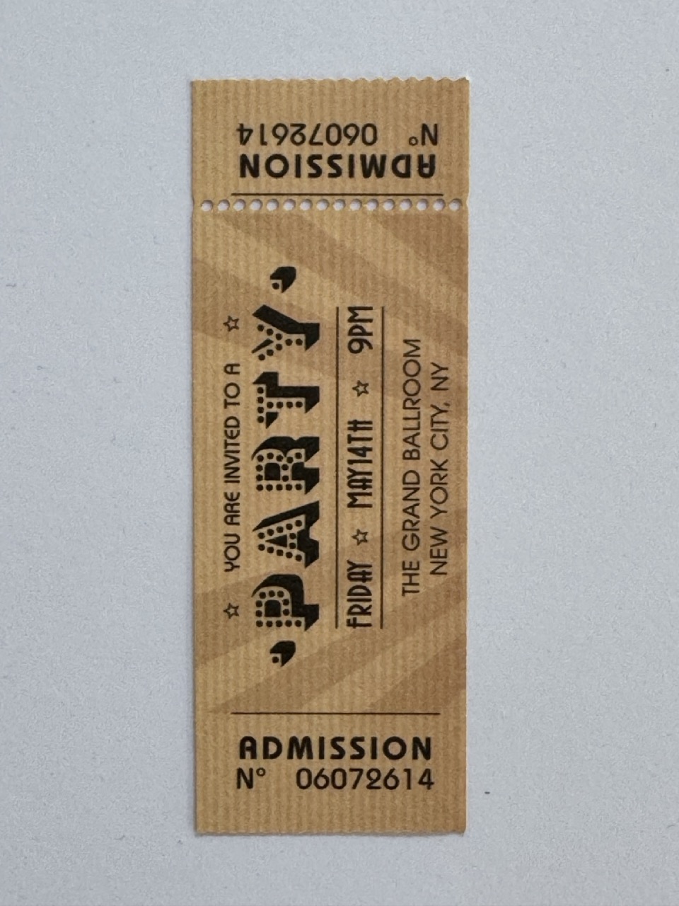 8.5cm x 3cm - Ticket Party