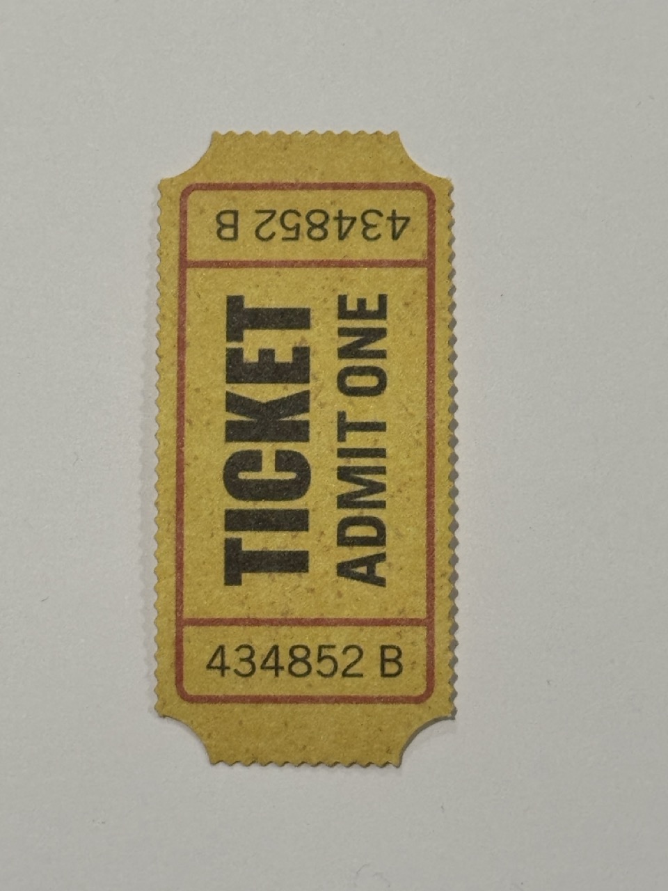 6.5cm x 3cm - Ticket
