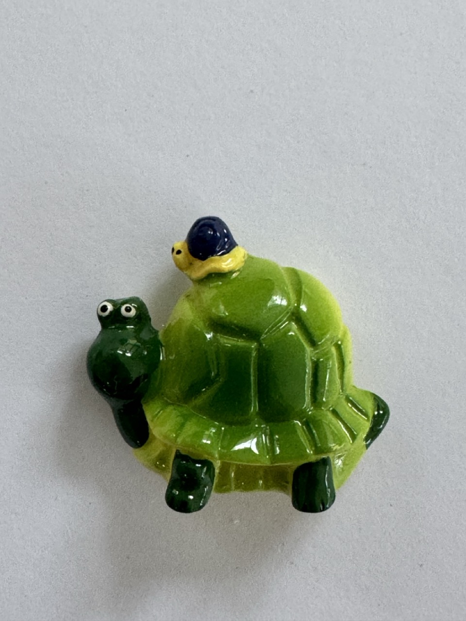 3cm x 2.75cm - Turtle Magnet