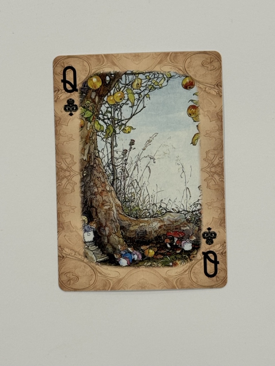 Queen Clubs Swap Card - Mice and a Tree