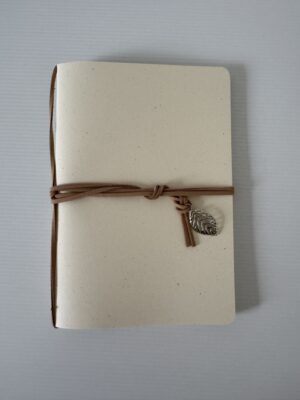 13cm x 18.5cm - A5 Blank Ivory Creative Journal – 80 Blank Pages