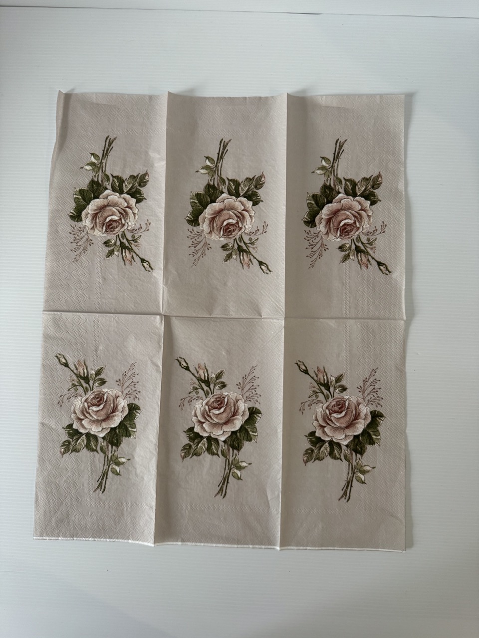 11cm x 20cm - Rose Paper Napkin/Serviette - Image 3