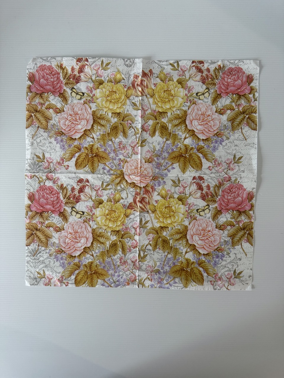 16.5cm x 16.5cm - Vintage Roses Paper Napkin/Serviette - Image 3
