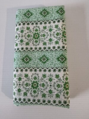Green Floral Medallion Print - Fat Quarter